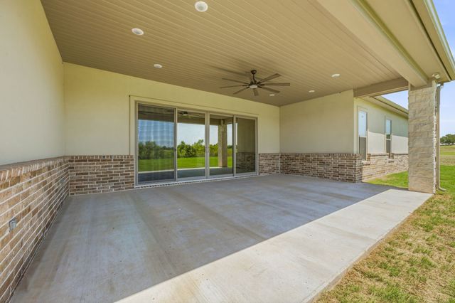107 Eagle Court, Glen Rose, TX 76077