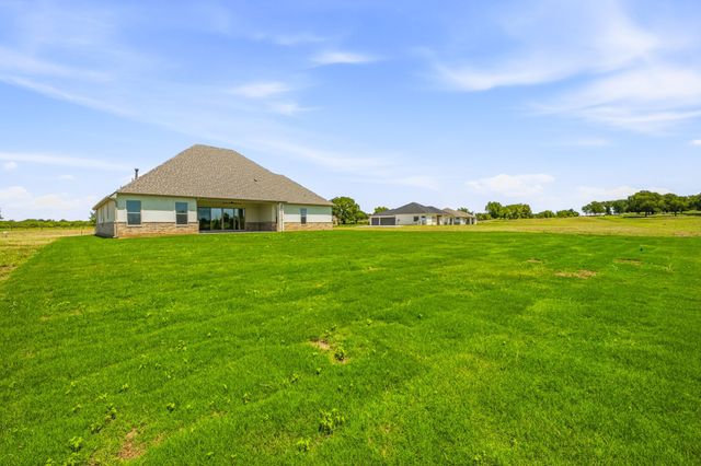 107 Eagle Court, Glen Rose, TX 76077