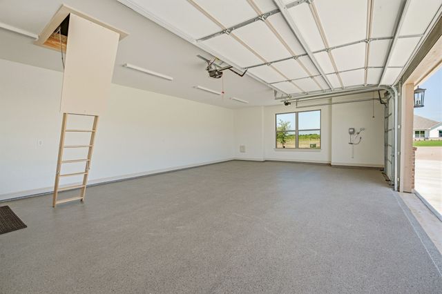 107 Eagle Court, Glen Rose, TX 76077