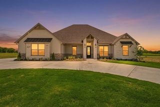 107 Eagle Court, Glen Rose, TX 76077