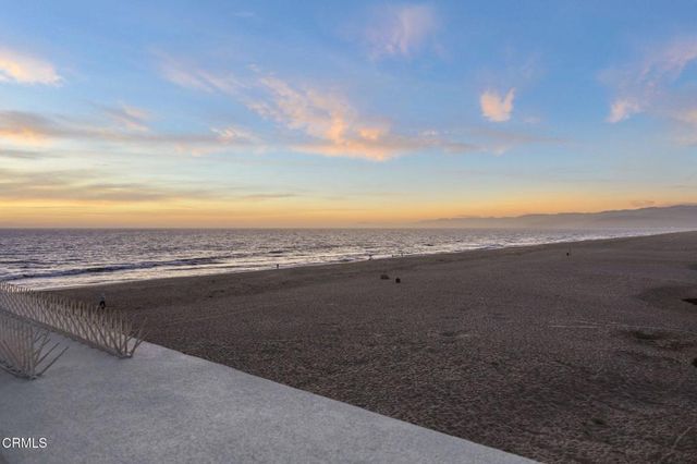 1211 Capri Way, Oxnard, CA 93035