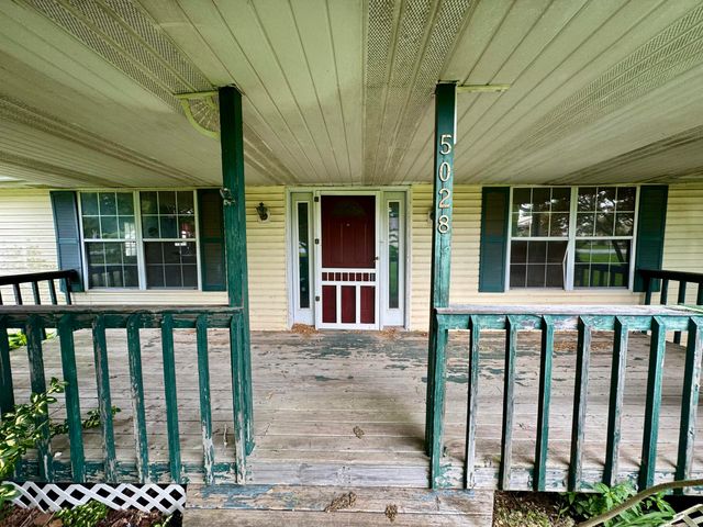 5028 Cloverdale Lane, Battlefield, MO 65619