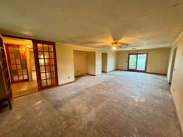 5028 Cloverdale Lane, Battlefield, MO 65619