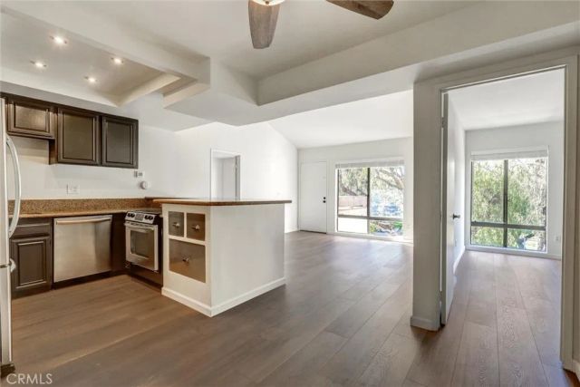 3000 Associated Road 60, Fullerton, CA 92835