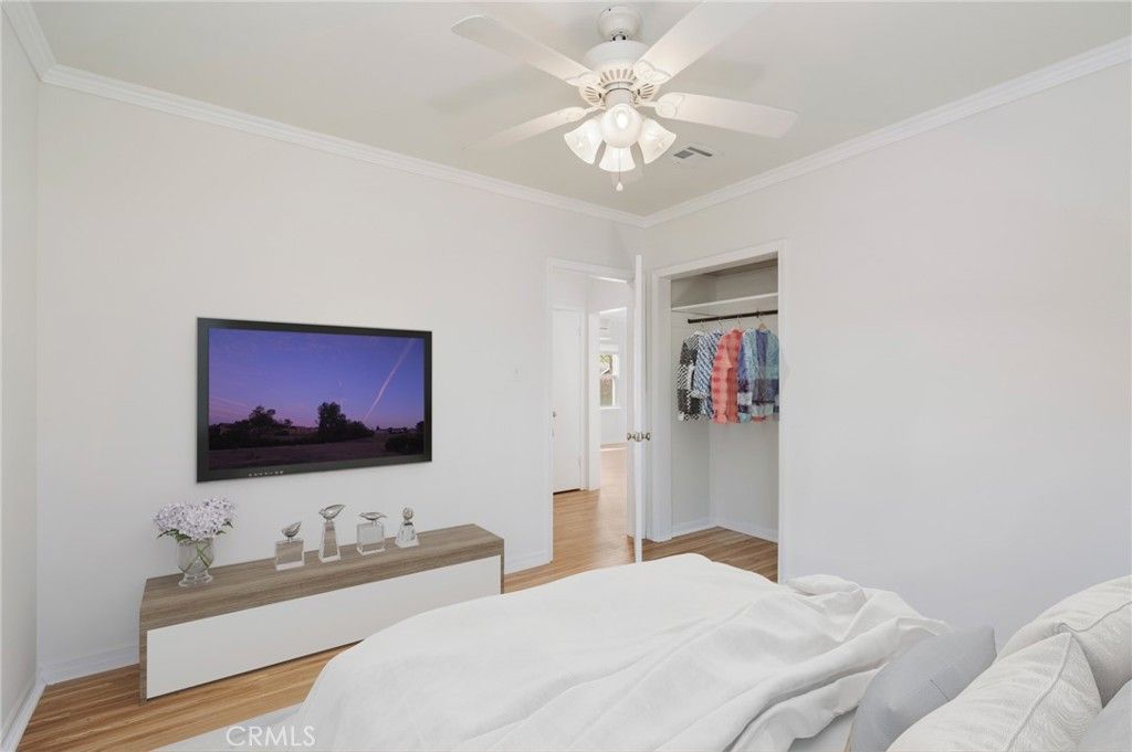 Image 13 of property listing at 15302 Casimir Avenue, Gardena, CA 90249