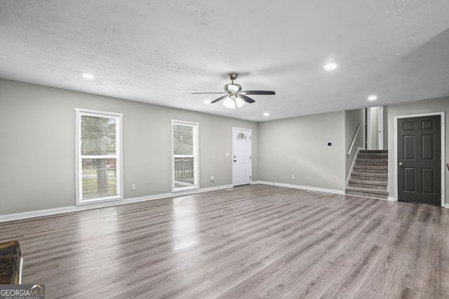 25 Hearthstone Drive, Newnan, GA 30263