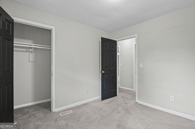 25 Hearthstone Drive, Newnan, GA 30263