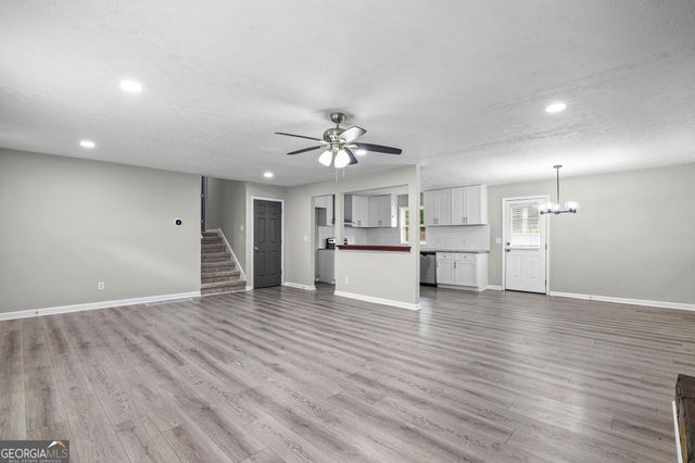 25 Hearthstone Drive, Newnan, GA 30263