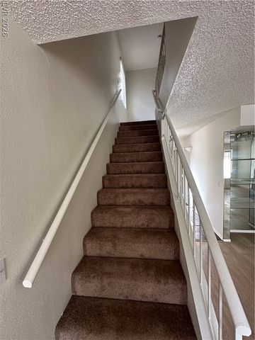 3280 DAYFLOWER Street C, Las Vegas, NV 89121