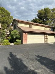 3280 DAYFLOWER Street C, Las Vegas, NV 89121