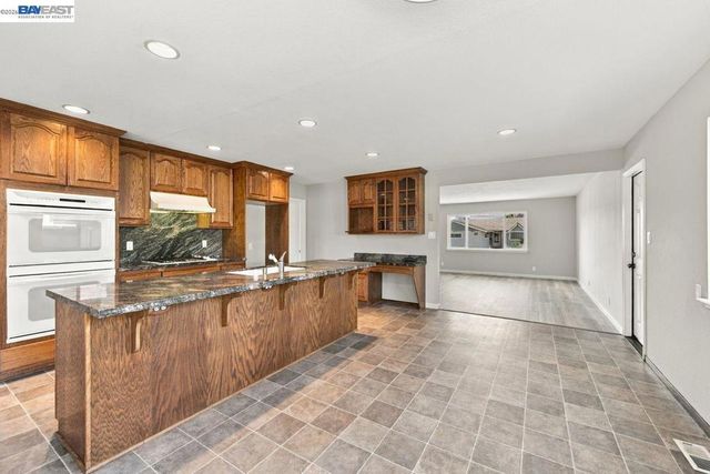 37064 Elm St, Fremont, CA 94536