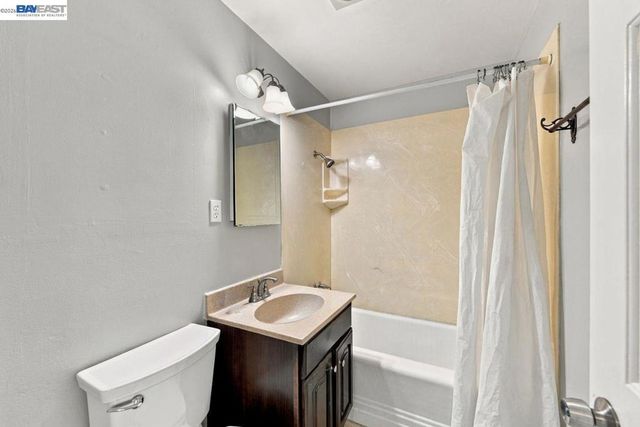 37064 Elm St, Fremont, CA 94536