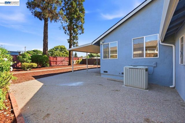 37064 Elm St, Fremont, CA 94536