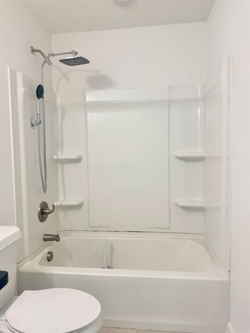 2601 Lakeside Drive, Benton, AR 72019