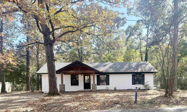 2601 Lakeside Drive, Benton, AR 72019