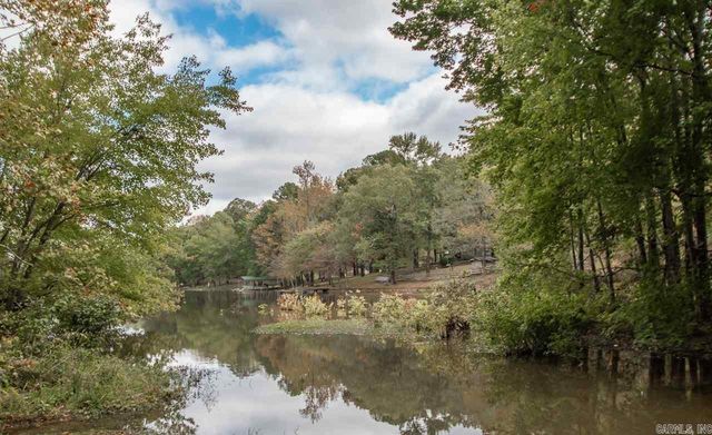 2601 Lakeside Drive, Benton, AR 72019