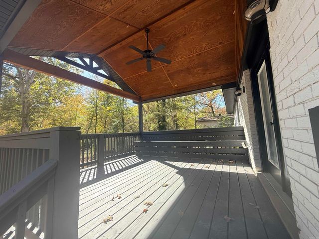 2601 Lakeside Drive, Benton, AR 72019