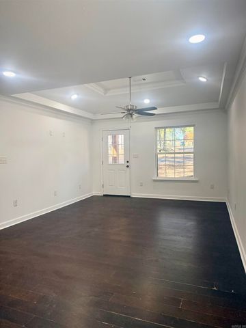 2601 Lakeside Drive, Benton, AR 72019