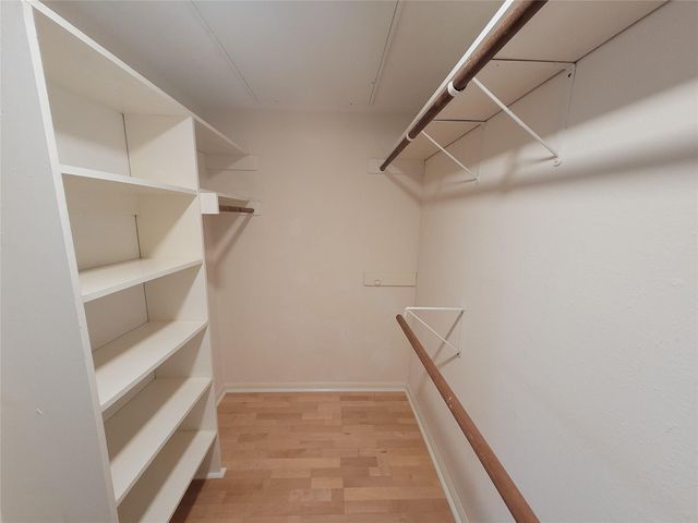 2410 Enfield RD 7, Austin, TX 78703