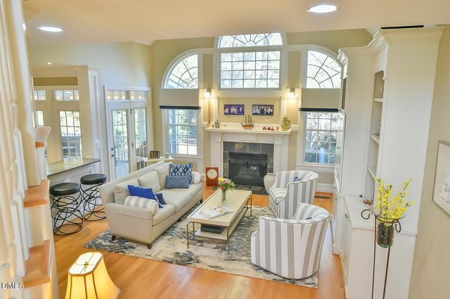 104 Dairy Glen Road, Chapel Hill, NC 27516