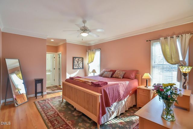 104 Dairy Glen Road, Chapel Hill, NC 27516