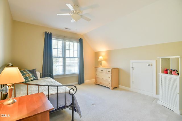 104 Dairy Glen Road, Chapel Hill, NC 27516