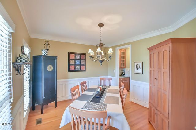 104 Dairy Glen Road, Chapel Hill, NC 27516