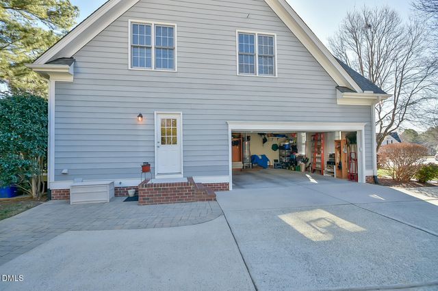 104 Dairy Glen Road, Chapel Hill, NC 27516