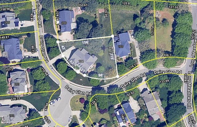 104 Dairy Glen Road, Chapel Hill, NC 27516