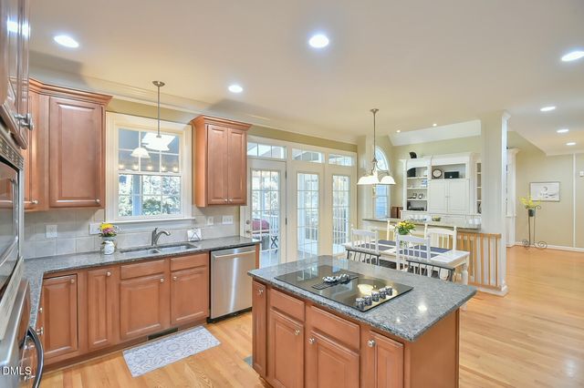 104 Dairy Glen Road, Chapel Hill, NC 27516