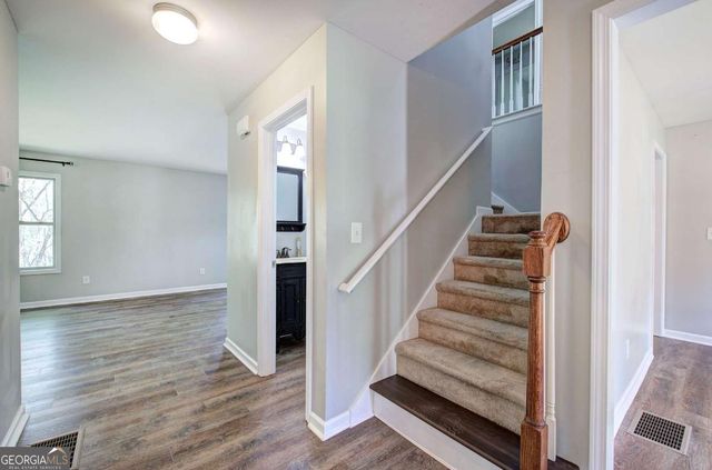 341 Birchwood Farms Lane, Dallas, GA 30132