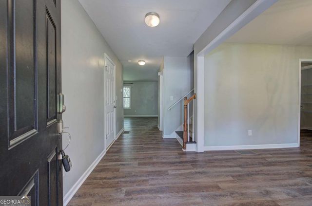 341 Birchwood Farms Lane, Dallas, GA 30132