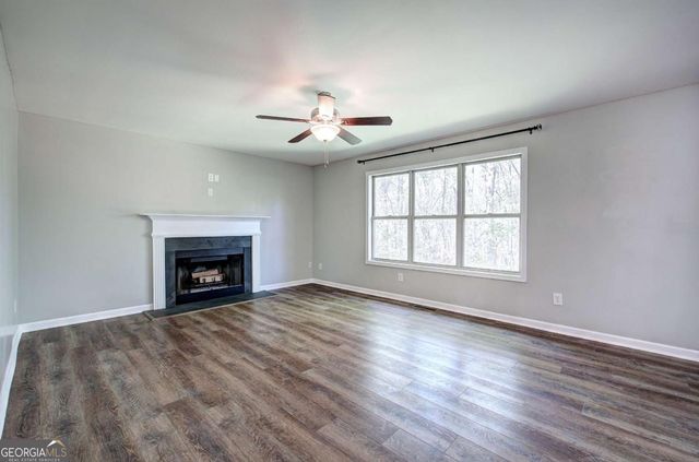 341 Birchwood Farms Lane, Dallas, GA 30132