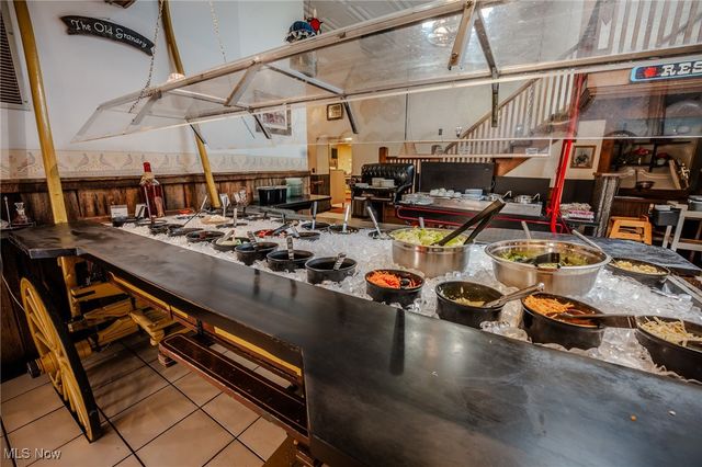 176 N Market Street, Shreve, OH 44676