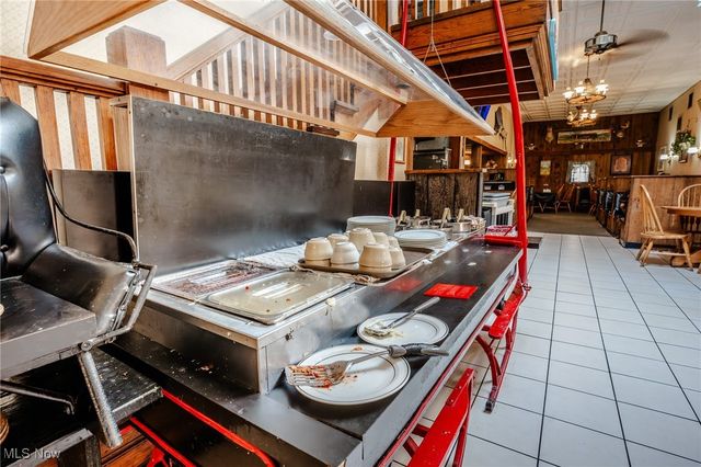 176 N Market Street, Shreve, OH 44676