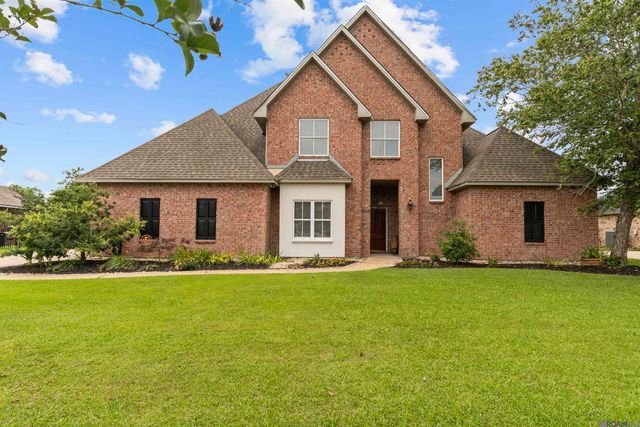 1588 Lake Pointe Ave, Zachary, LA 70791