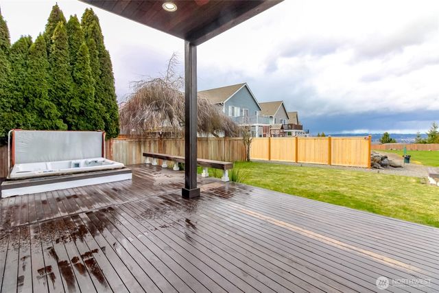 17806 106th Street E, Bonney Lake, WA 98391