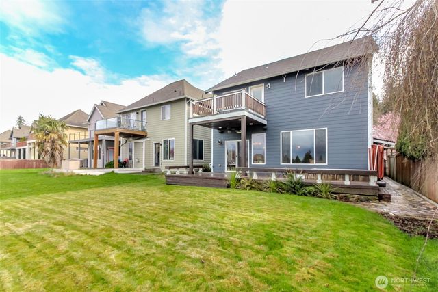 17806 106th Street E, Bonney Lake, WA 98391