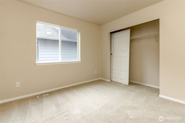 17806 106th Street E, Bonney Lake, WA 98391