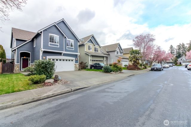 17806 106th Street E, Bonney Lake, WA 98391