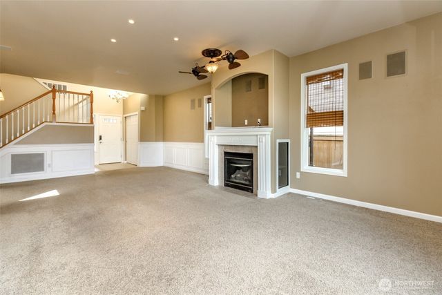 17806 106th Street E, Bonney Lake, WA 98391