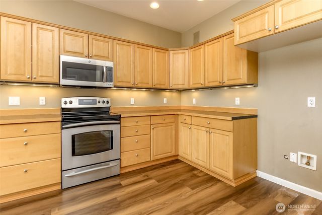 17806 106th Street E, Bonney Lake, WA 98391