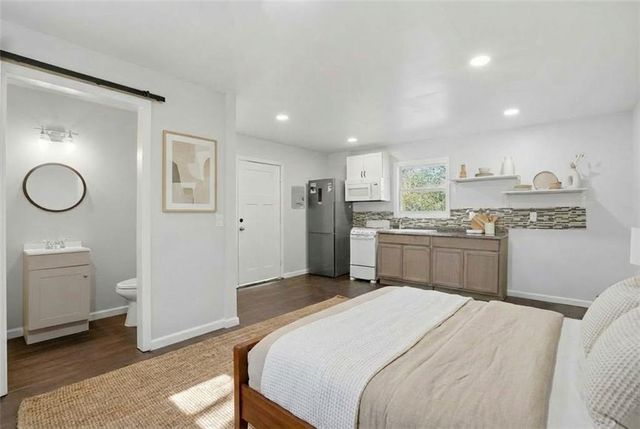 5637 Owens Drive, Austell, GA 30106