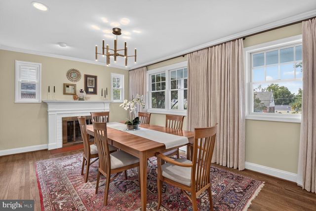10211 OLDFIELD DR, Kensington, MD 20895
