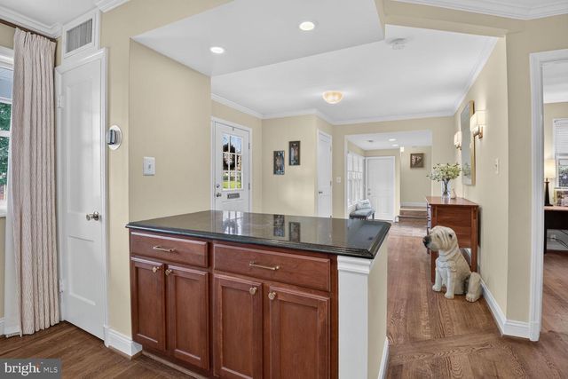 10211 OLDFIELD DR, Kensington, MD 20895