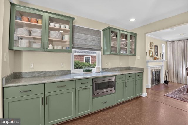 10211 OLDFIELD DR, Kensington, MD 20895