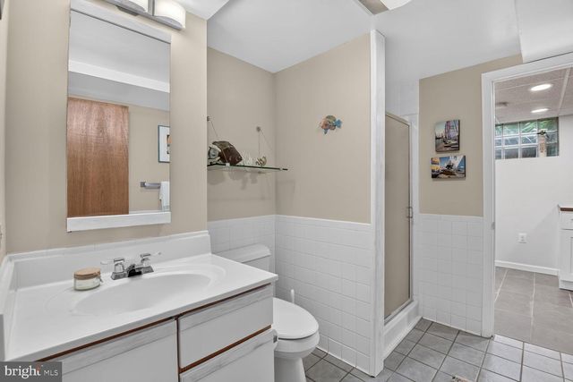 10211 OLDFIELD DR, Kensington, MD 20895