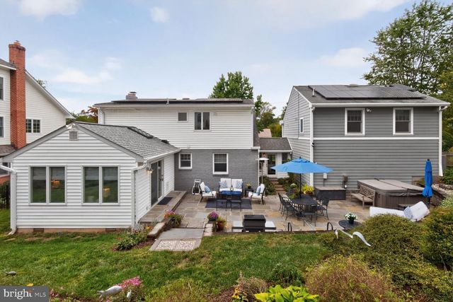 10211 OLDFIELD DR, Kensington, MD 20895