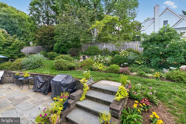 10211 OLDFIELD DR, Kensington, MD 20895
