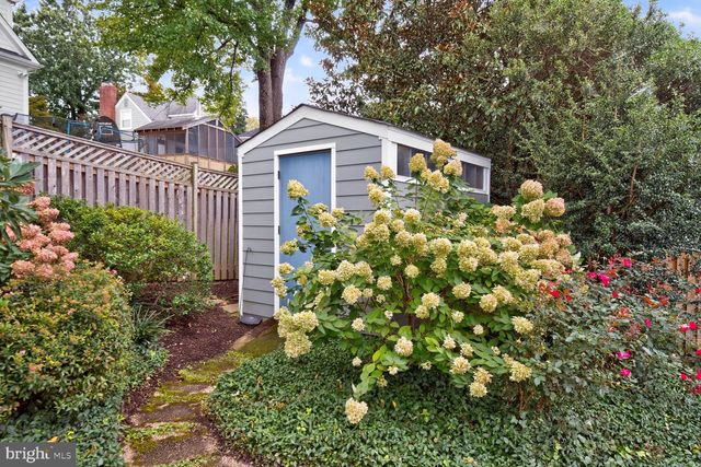 10211 OLDFIELD DR, Kensington, MD 20895
